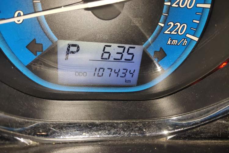 Used Toyota YARiS L Zhi Xuan 2015 1.5E Automatic Charm Edition