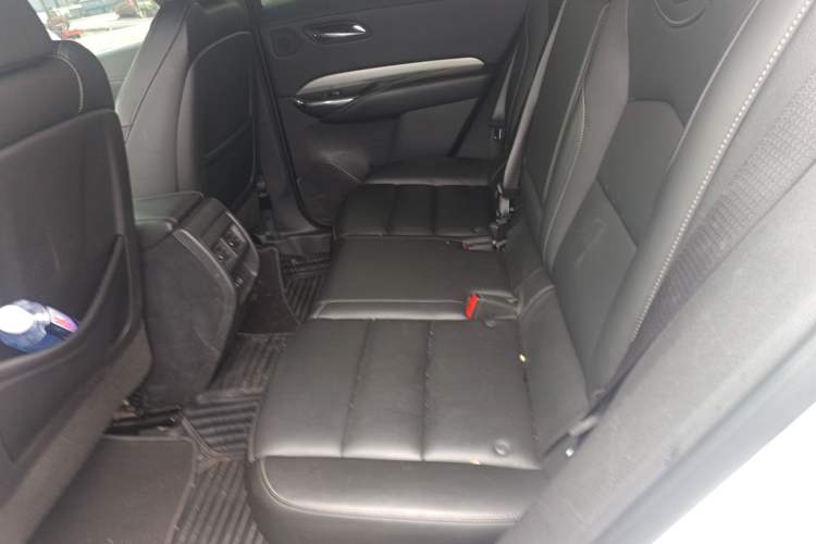 Used Cadillac XT4 2018 28T Two-Wheel Drive Leading Version
