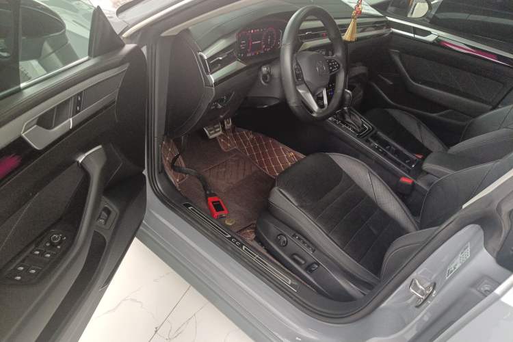 Used Volkswagen FAW-Volkswagen CC 2023 380TSI Striking Edition