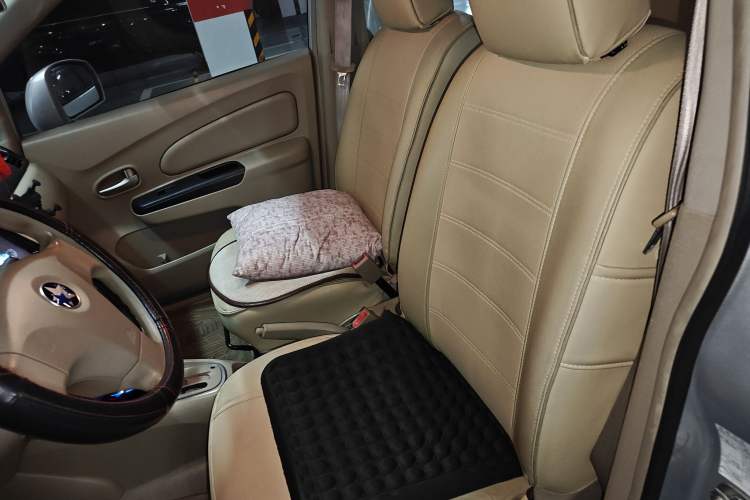 Used Venucia D50 2014 1.6L Automatic Splendid Edition
