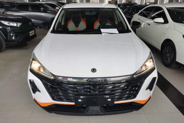 Used Dongfeng Aeolus Yixuan 2023 Mach Edition 1.5L Automatic Chasing Wind Version Front