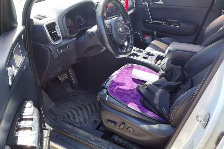 Used Kia KX5 2017 1.6T Automatic Two-Wheel Drive 15th Anniversary Special Edition DLX