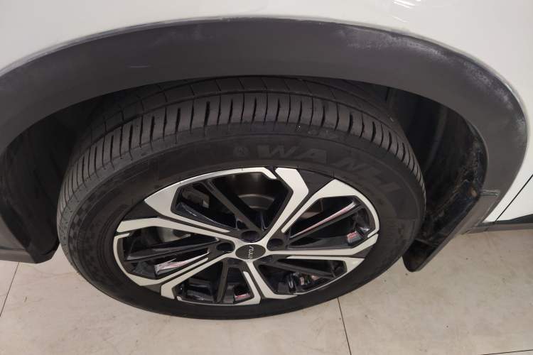 Used Dongfeng Aeolus Huge 2024 Mach Power 1.5T Premium Model