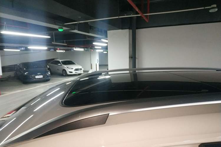 Used Volkswagen Tharu 2020 280TSI Two-Wheel Drive Luxury Plus Version China VI Standard Roof