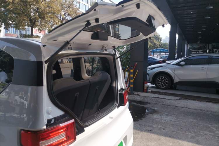 Used Wuling Hongguang MINIEV 2021 Macaron Fashion Model Lithium Iron Phosphate