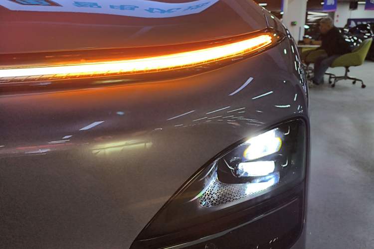 Used XPeng G6 2025 625 Long-Range Max Flagship Edition
