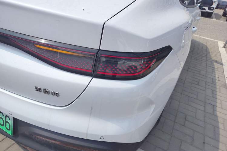 Used BYD Seal 05 DM-i 2025 DM-i Smart Drive 55KM Luxury Model Right Rear Taillight
