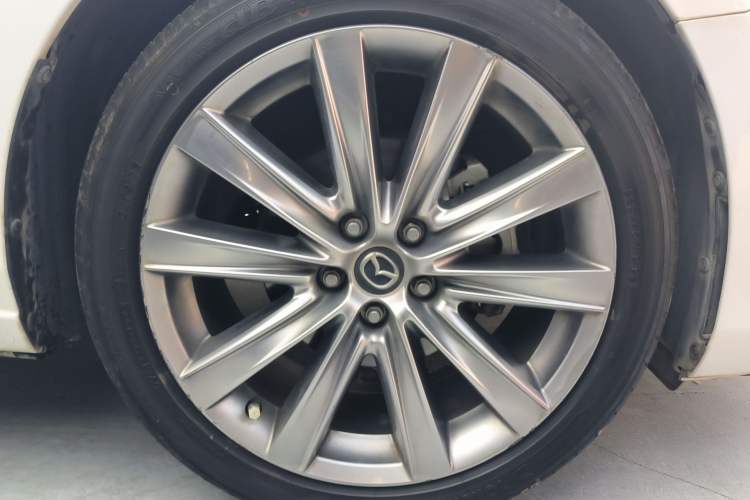 Used Mazda Atenza 2021 2.5L Blue Sky Prestige Edition Right Front Wheel Hub