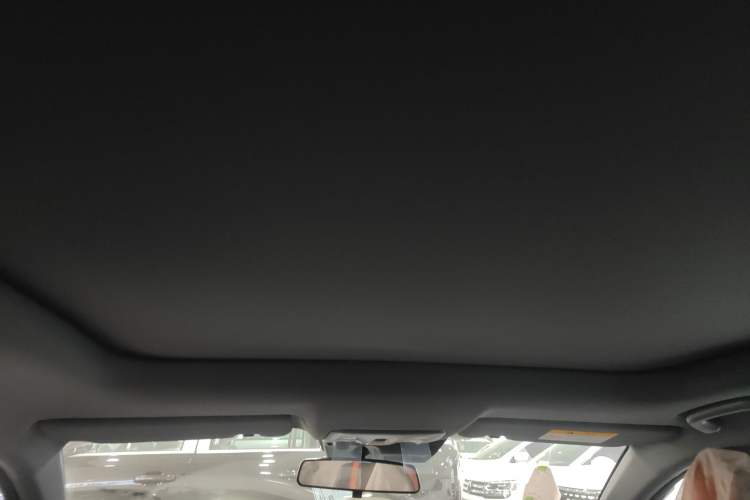 Used Changan UNI-V 2024 1.5T Prestige Sport Edition