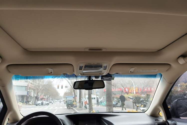 Used Lexus RX Classic 2011 270 Elegant Edition