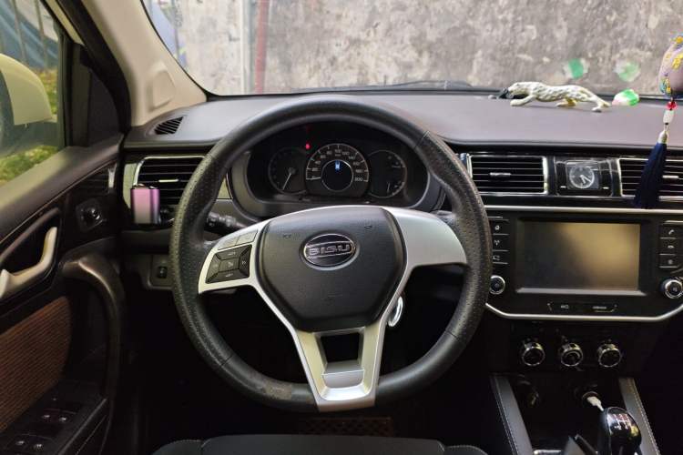 Used Bisu M3 2017 1.5L Elite Version Steering Wheel