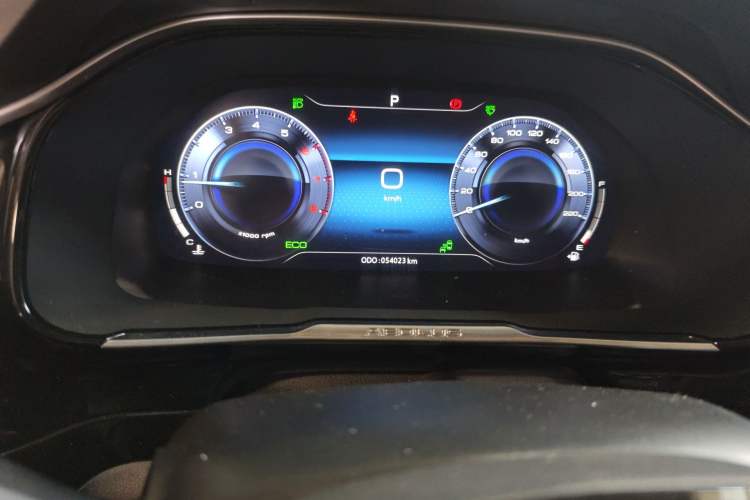 Used Dongfeng Aeolus AX7 2022 Mach Edition 1.5T DCT DF51 Odometer Close Up