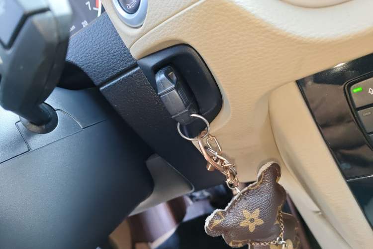 Used BMW X1 2012 sDrive18i Luxury Edition