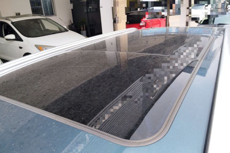 Used Peugeot 5008 2017 350THP 5-Seat Elite Edition Roof