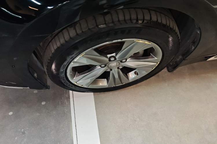 Used Toyota Crown 2015 2.0T Fashion Edition