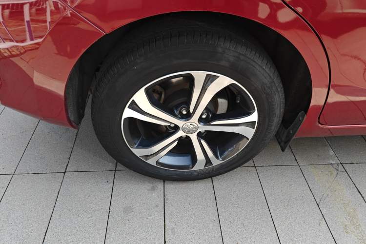 Used Nissan Tiida 2019 1.6L CVT Smart Enjoyment Version China VI Standard
