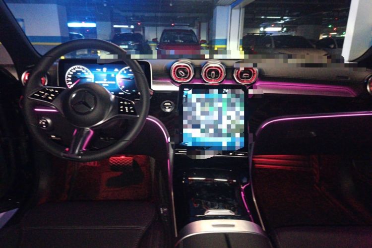 Used Mercedes-Benz C-Class 2025-Year Facelift C 260 L Center Console