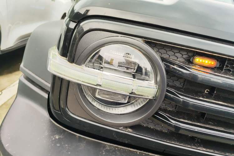 Used Tank 300 2023 Off-Road Edition 2.0T Conqueror Right Front Headlight