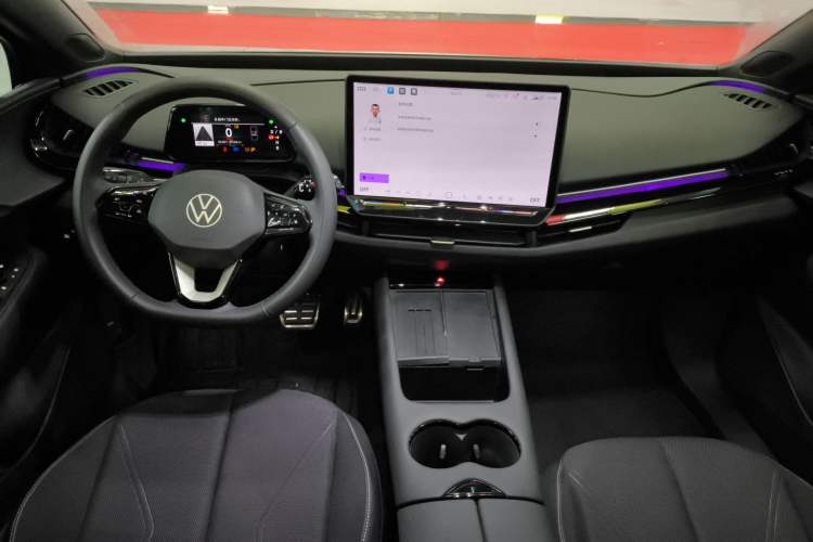 Used Volkswagen ID.UNYX 2024 Pro Long-Range Version Center Console