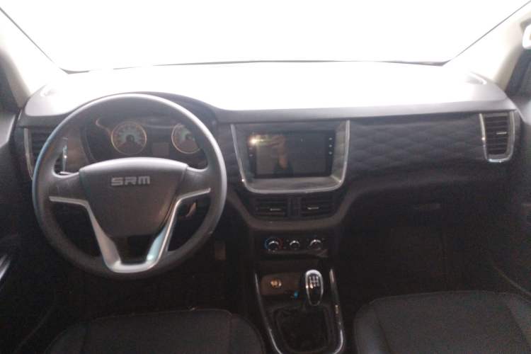 Used Jinbei Gold Hiace 2021 1.5L Passenger Van Travel Lion 7-Seater
