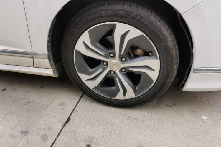 Used Honda Spirior 2017 Hybrid 2.0L Pure Drive Edition
