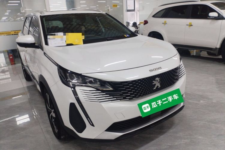 Used Peugeot 5008 2021 360THP 5-Seater Strength Edition Front Right 45 Deg