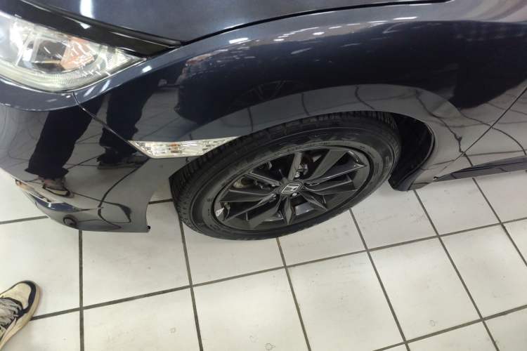 Used Honda Civic 2019 220TURBO CVT Dynamic Edition China VI Left Front Wheel Hub