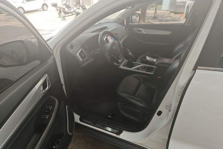 Used Geely Auto Vision X6 2018 1.8L Manual 4G Connect Luxury Edition