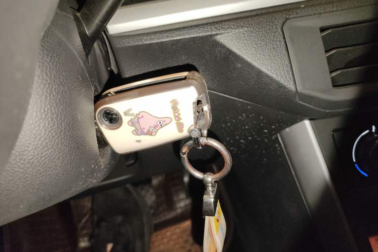 Used Volkswagen Polo 2023 Revised Plus 1.5L Automatic – Enjoy Life Edition Vehicle Key