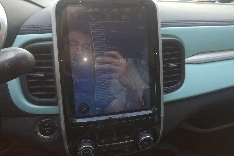 Used Chery New Energy Little Ant 2021 Revised Version 150 000 Yuan Ant Fan Edition New Ant Cool Edition Lithium Iron Phosphate
