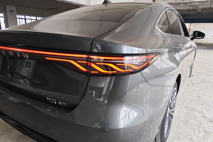 Used Chery Fengyun A8L 2025 1.5 TGDI 145 km Luxury Version Exterior 3