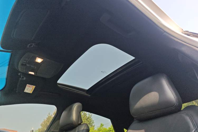 Used Lincoln MKZ 2018 2.0T Premium Edition Headliner