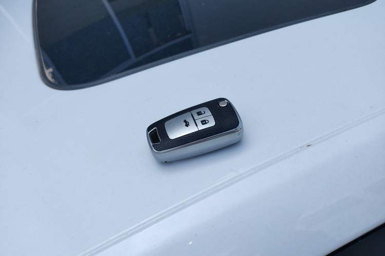 Used Buick GT 2015 15N Manual Luxury Version Vehicle Key