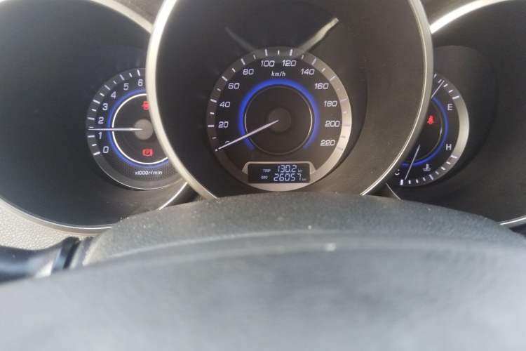 Used CHANGAN Eado 2015 1.6L Manual Luxury Model China V Standard