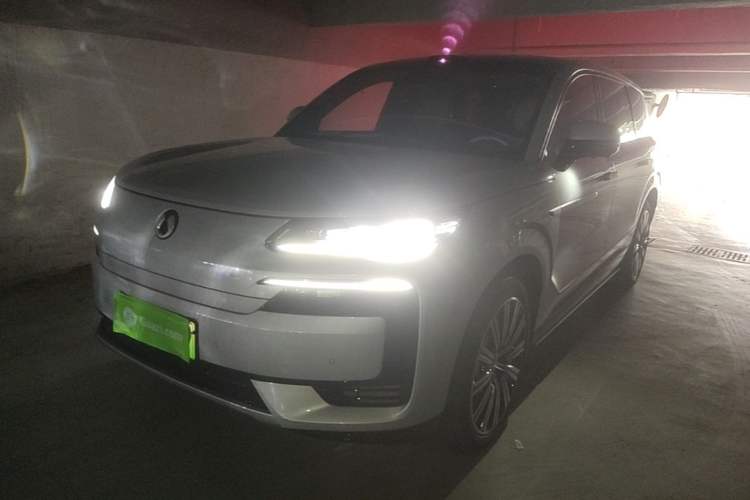 Used Denza N9 2025 Flagship Model