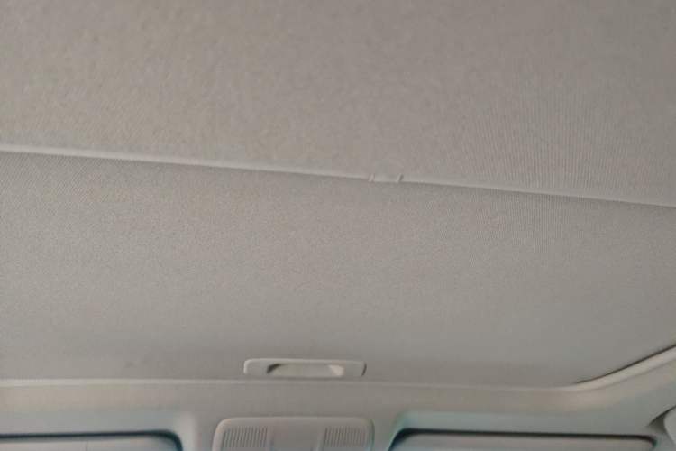 Used Mazda Mazda 3 Axela 2016 Sedan 1.5L Automatic Luxury Model
