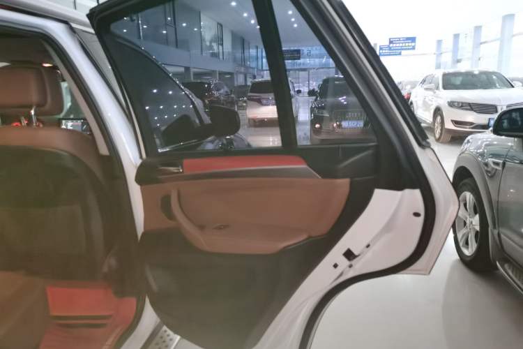 Used BMW X5 2012 xDrive35i U.S. specification