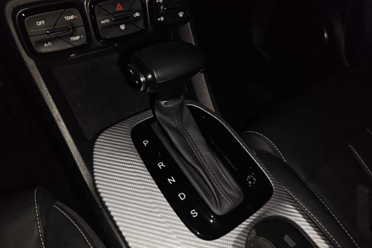 Used GAC Trumpchi GS3 2021 POWER 270T Automatic Dynamic Edition Gear Lever