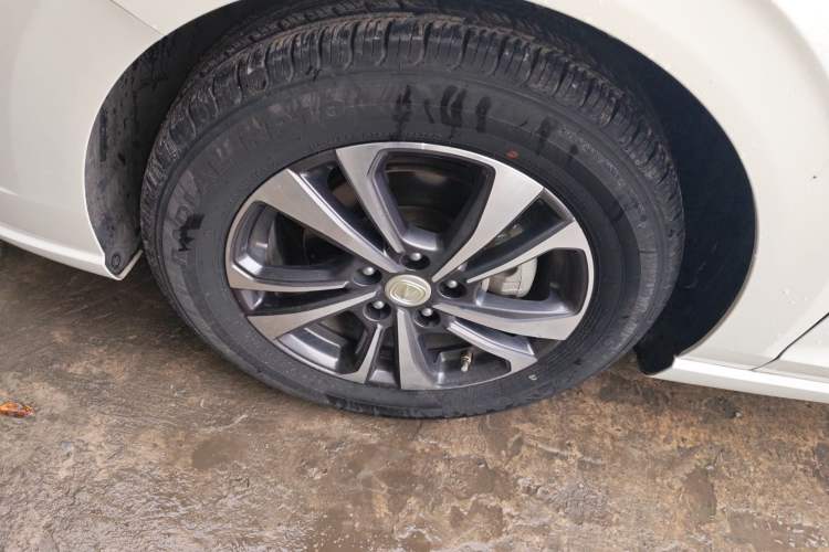 Used Changan Eado 2020 PLUS Blue Whale NE 1.4T GDI DCT Prestige Model
