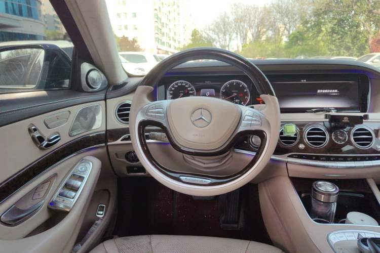 Used Mercedes-Benz S-Class 2014 S 320 L Business Model Steering Wheel