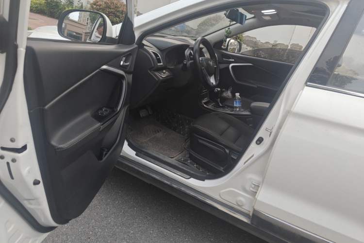 Used HYOSOW S6 2017 1.5T CVT Enjoyment Model