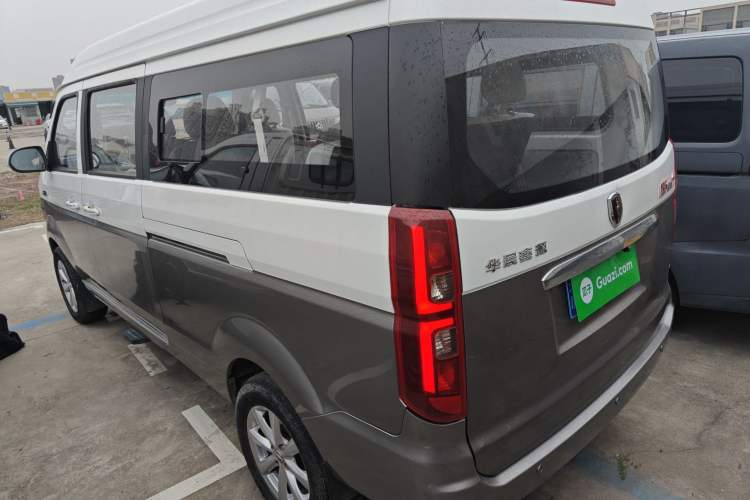 Used Jinbei New Hiace S 2021 1.5L Business-Class Central Air-Conditioned Coach China VI Standard SWC15M Rear Left 45 Deg