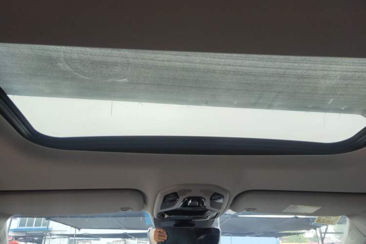 Used Lynk & Co 06 2021 1.5T Shero Pink Special Edition
