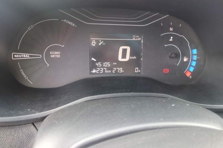 Used Dongfeng NAMMI EX1 2022 PRO Tiger Glory Advanced Model Odometer Close Up