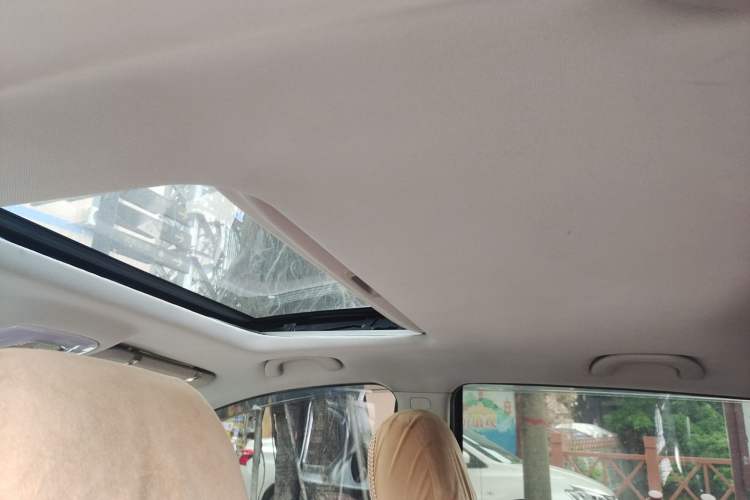 Used GAC Trumpchi GS4 2015 200T Manual Elite Edition Headliner