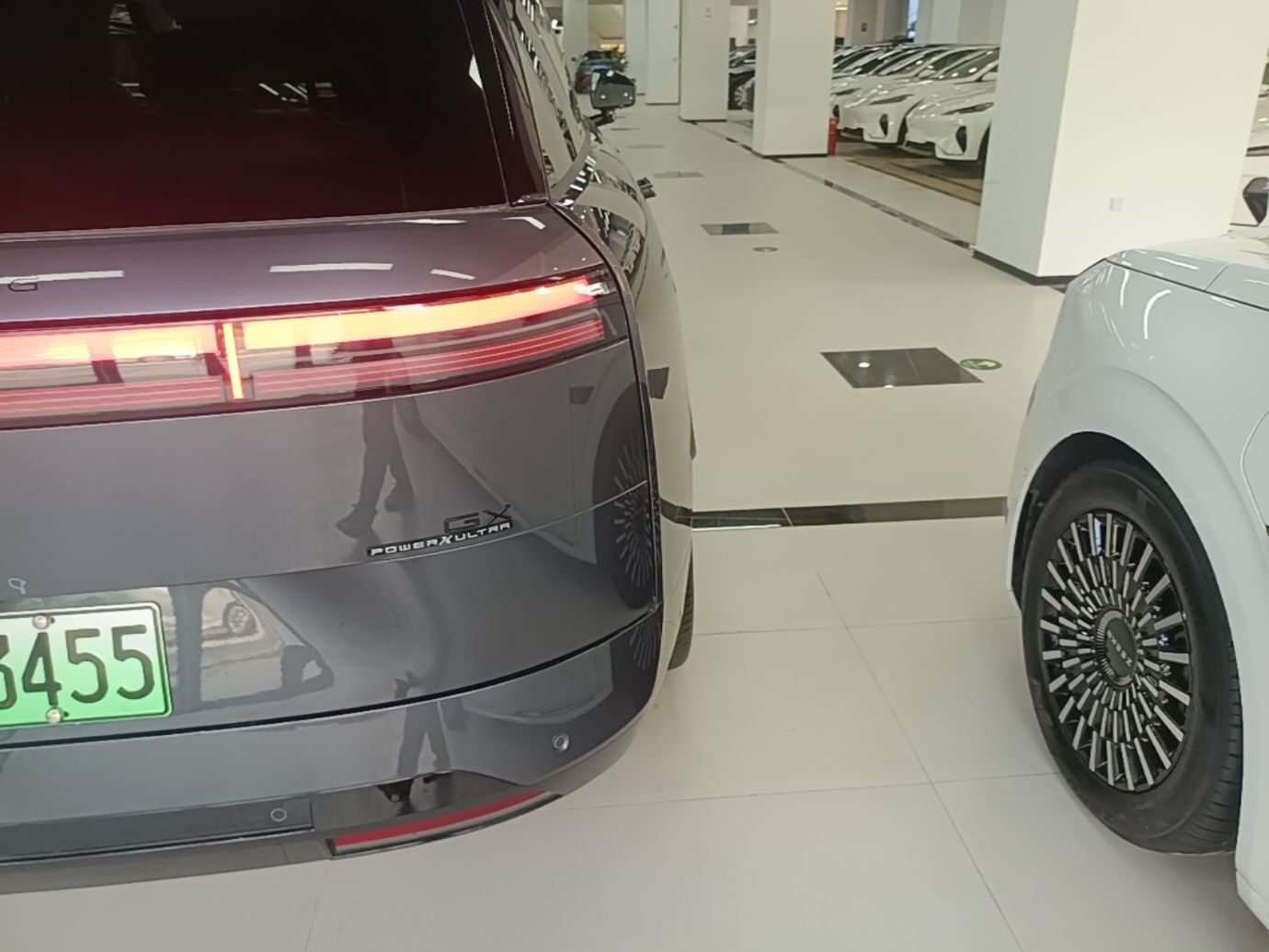 XPeng GX 2026 Model, Range-Extended 1585 Four-Wheel-Drive Flagship Edition — снимка 9
