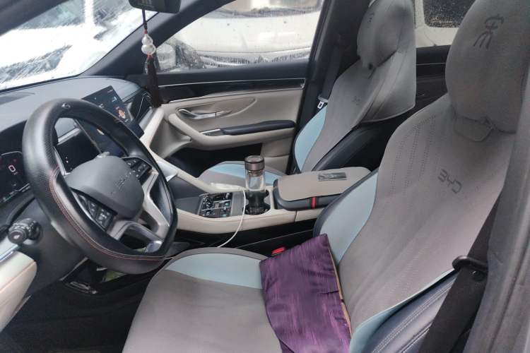 Used BYD Song PLUS New Energy 2024 HONOR Edition DM-i 110km Flagship PLUS
