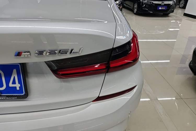 Used BMW 3 Series 2022 Updated 325i M Sport Package Right Rear Taillight