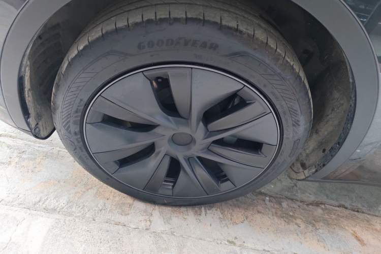 Used Tesla Model Y 2024 Rear-Wheel-Drive Version