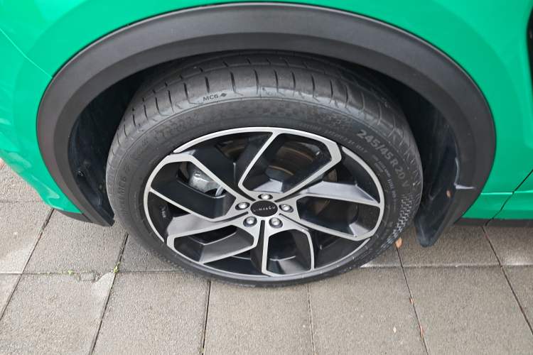 Used Lynk & Co 05 2022 2.0T Two-Wheel Drive Shine Halo Left Front Wheel Hub